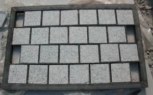 Nyiaj Grey Granite Cobblestone Tsim